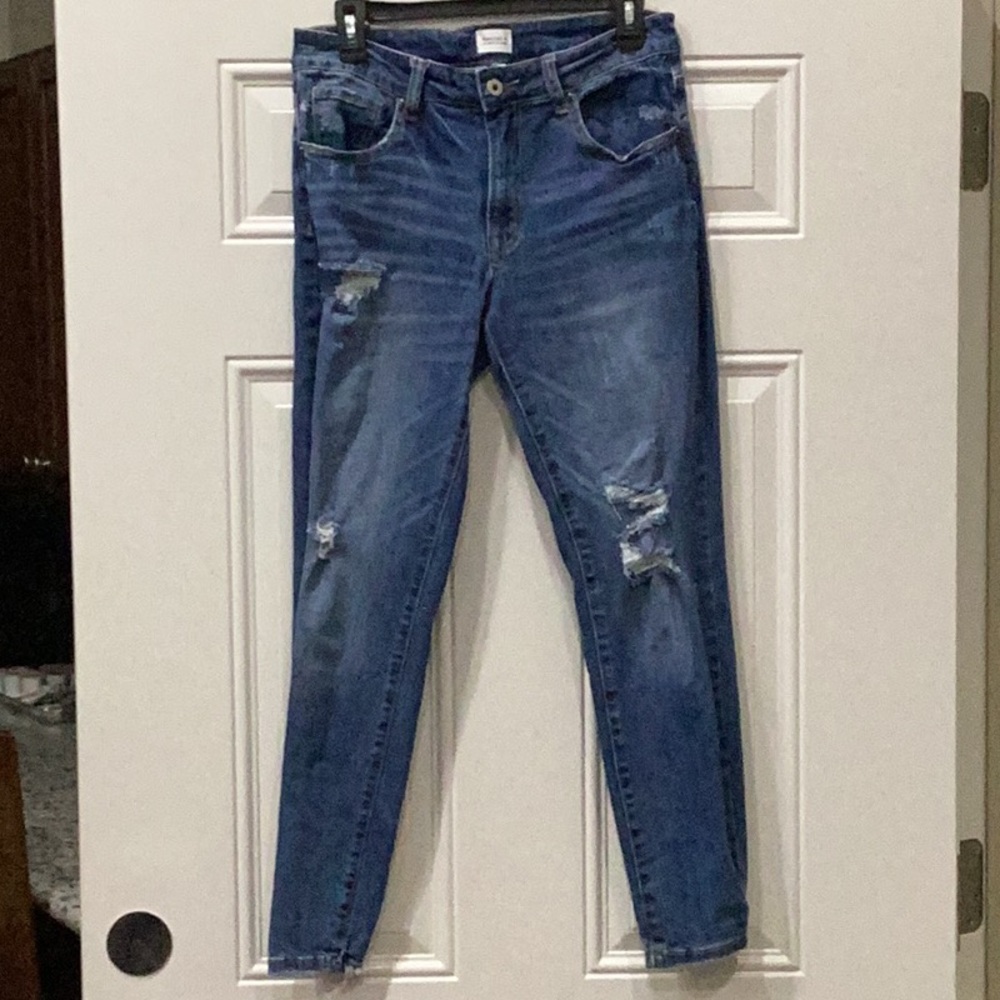 Preowned Special A Blue Denim Distressed Jeans Skinny Leg Size 11 (Item#P051)